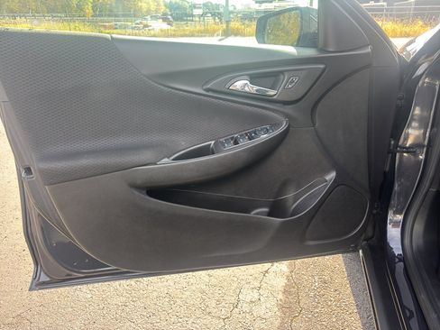 Used 2023 Chevrolet Malibu LT image 22