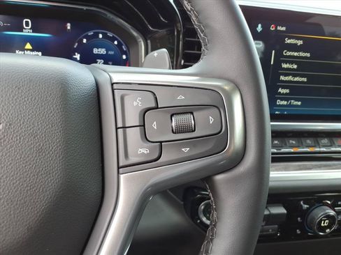 Used 2025 Chevrolet Silverado 1500 LTZ AWD/4WD image 21