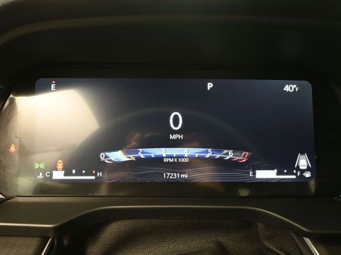 Used 2023 Jeep Grand Cherokee Altitude AWD/4WD image 31