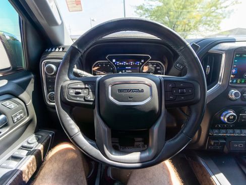Used 2019 GMC Sierra 1500 Denali w/ Denali Ultimate Package image 23