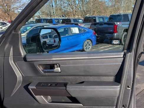 Used 2023 Toyota Tundra Platinum image 19