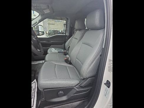 New 2025 Ford F350 XL w/ XL Chrome Package image 18