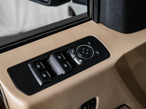Used 2018 Ford F150 Lariat AWD/4WD image 34