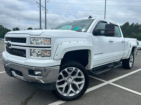 Used 2015 Chevrolet Silverado 1500 LT w/ All Star Edition AWD/4WD image 2