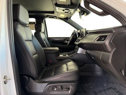 Used 2023 Chevrolet Tahoe RST w/ Luxury Package RWD image 17