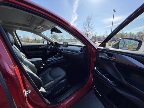 Used 2018 MAZDA CX-9 Touring w/ Touring Premium Package AWD/4WD image 18