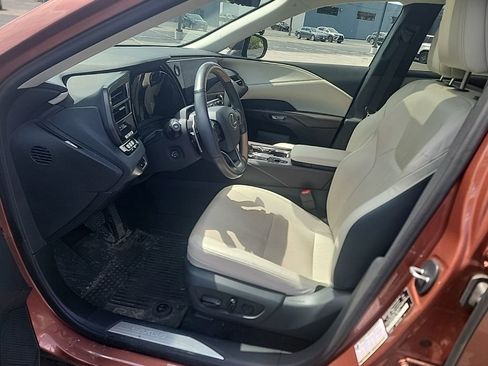 Used 2024 Lexus RX 350 Premium Plus w/ Convenience Package AWD/4WD image 9