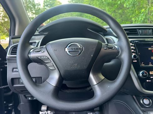 Used 2020 Nissan Murano S w/ Technology Package AWD/4WD image 18