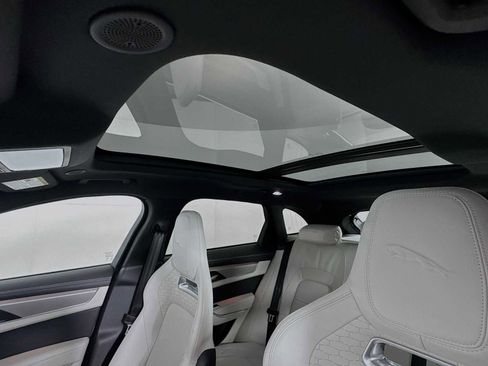 New 2026 Jaguar F-PACE R-Dynamic S image 13