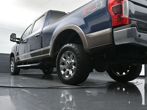 Used 2019 Ford F250 Lariat w/ Tow Technology Bundle image 35