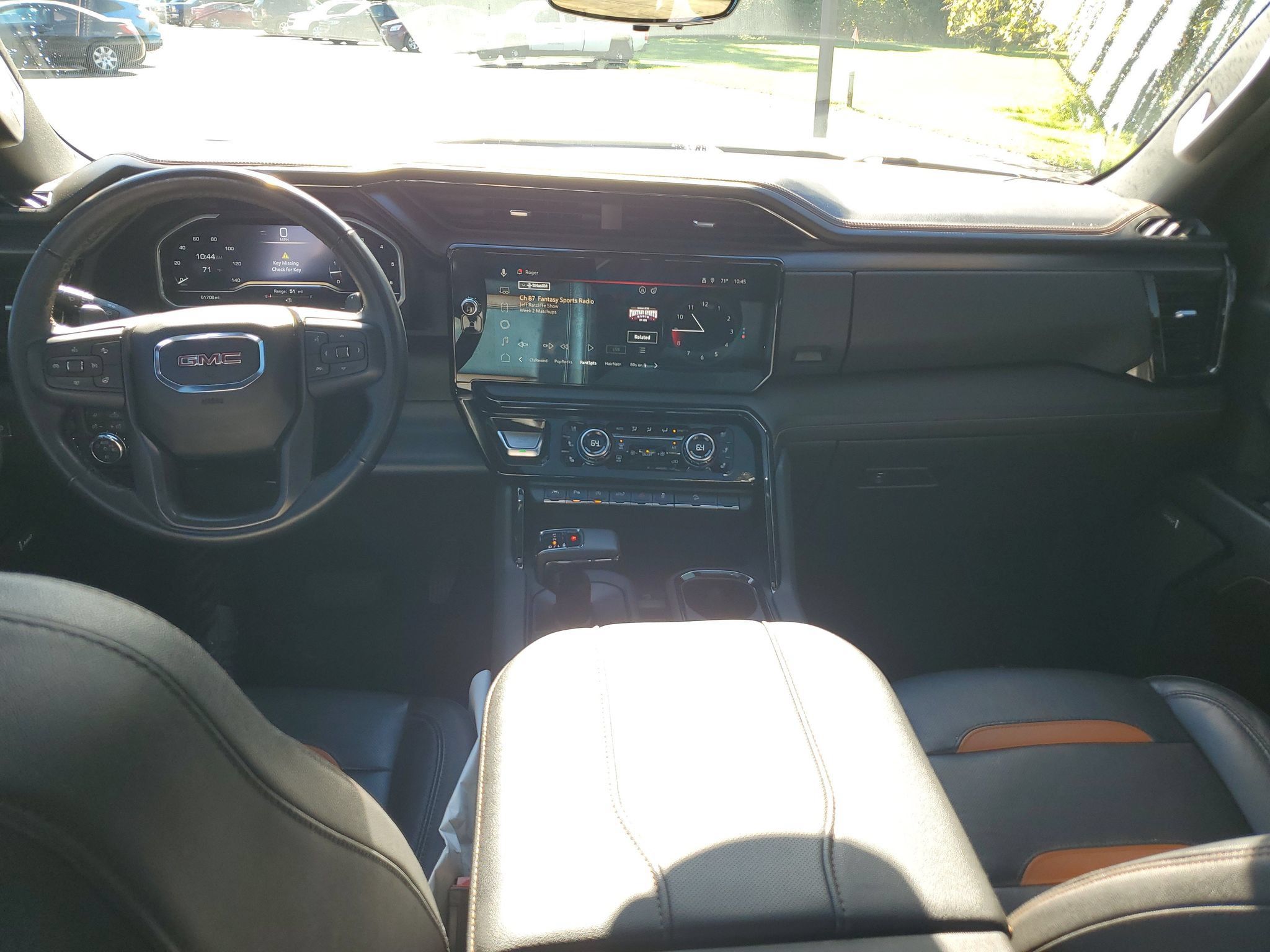 Used 2023 GMC Sierra 1500 AT4 w/ AT4 Premium Package AWD/4WD image 12