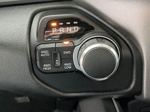Used 2019 RAM 1500 Big Horn AWD/4WD image 22