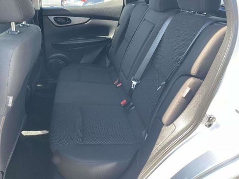 Used 2021 Nissan Rogue Sport S image 20