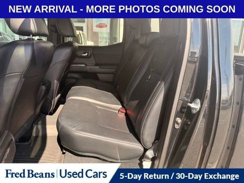 Used 2021 Toyota Tacoma TRD Sport w/ TRD Premium Sport Package image 12