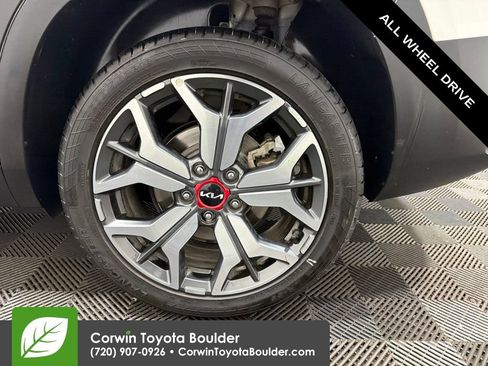 Used 2022 Kia Seltos SX AWD/4WD image 34