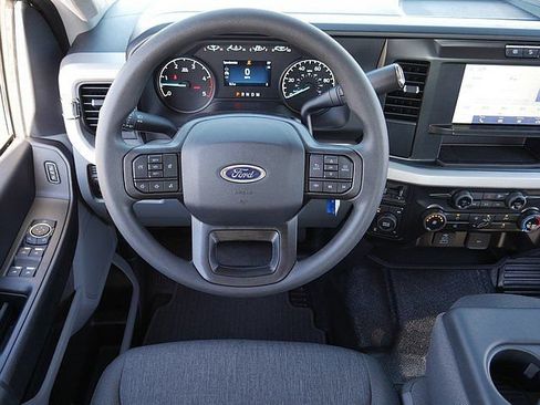 New 2026 Ford F250 XL w/ XL Driver Assist Package AWD/4WD image 16