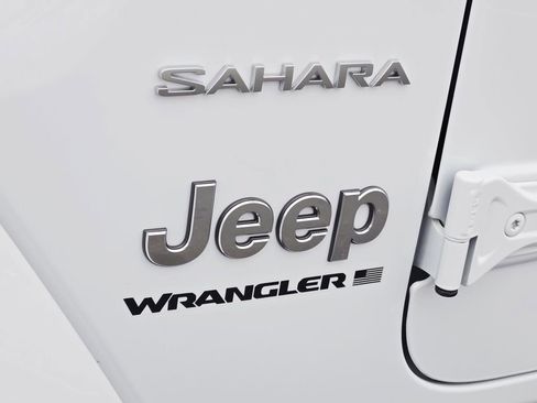 Used 2023 Jeep Wrangler Sahara w/ LED Lighting Group image 24