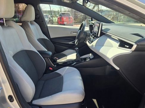 Used 2019 Toyota Corolla XSE w/ Carpet Mat Package image 17