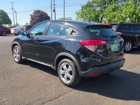 Used 2016 Honda HR-V LX image 6