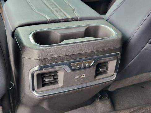 Certified 2025 Chevrolet Silverado 1500 High Country w/ Technology Package AWD/4WD image 22