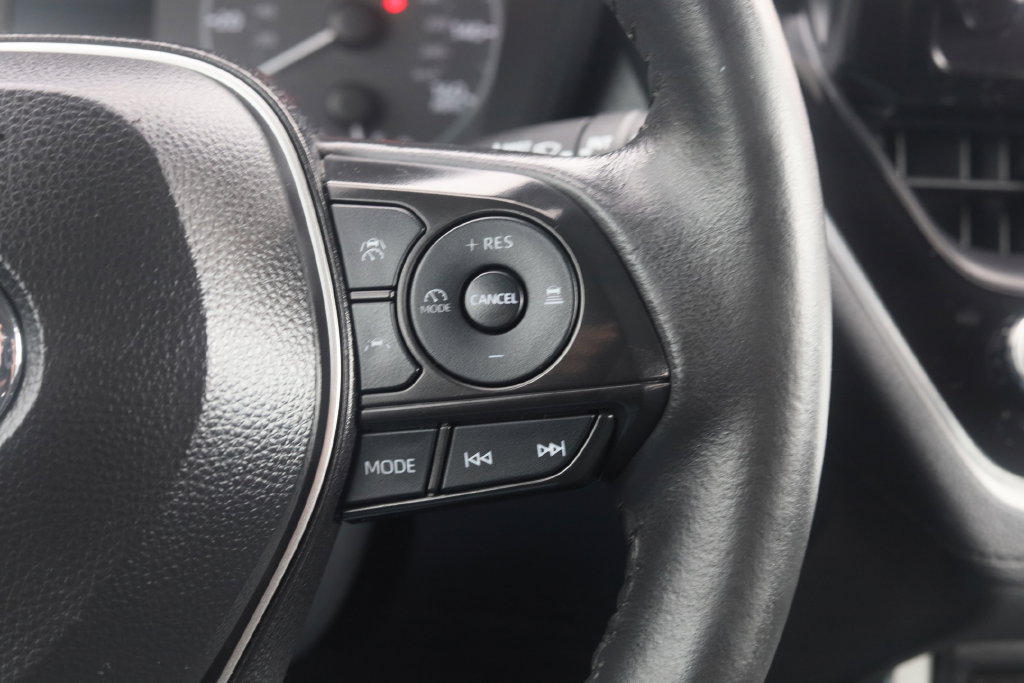 Used 2024 Toyota Corolla LE FWD image 8