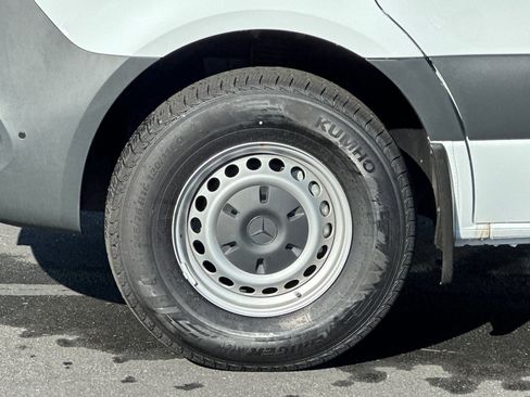 New 2025 Mercedes-Benz Sprinter 2500 image 24