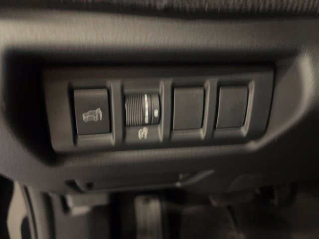 New 2026 Subaru Outback Limited AWD/4WD image 25