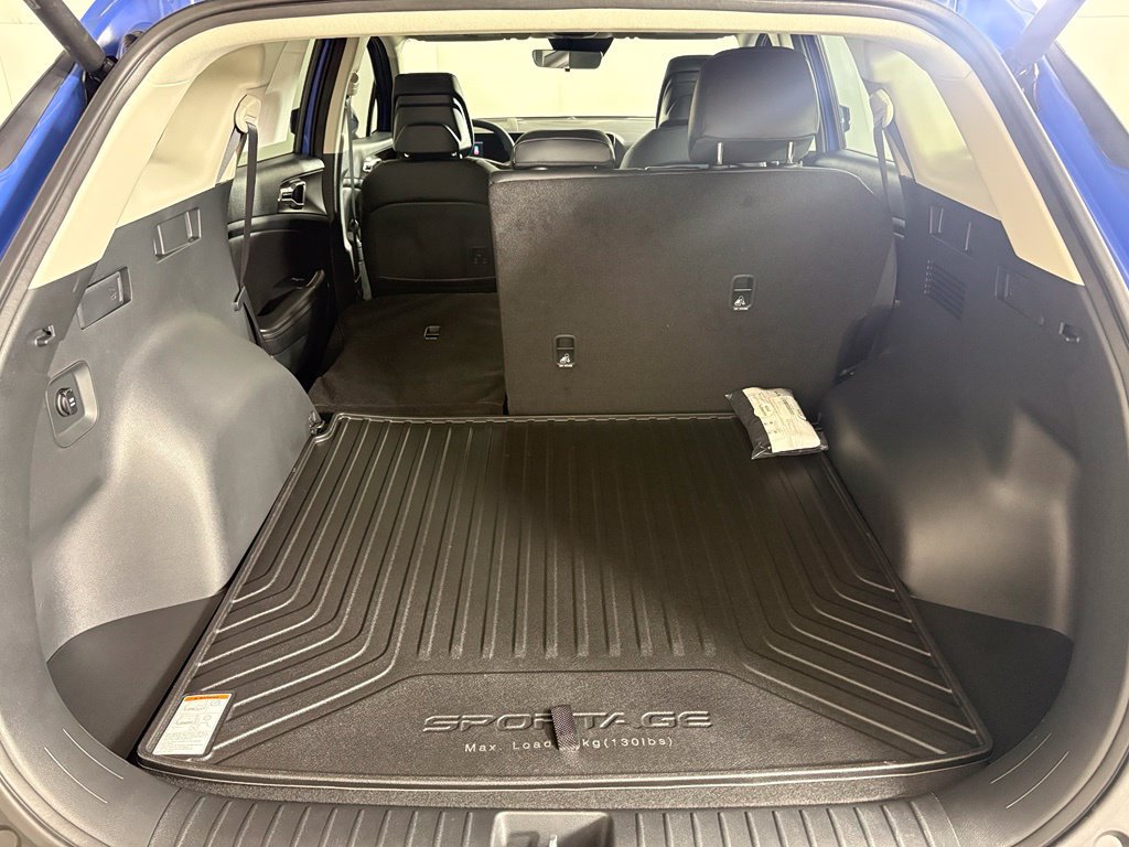 New 2026 Kia Sportage EX FWD image 17