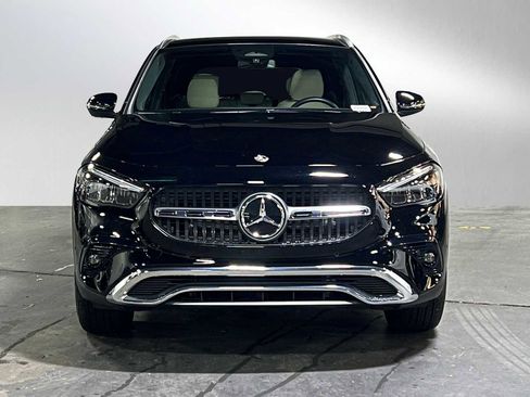 Used 2025 Mercedes-Benz GLA 250 4MATIC image 8