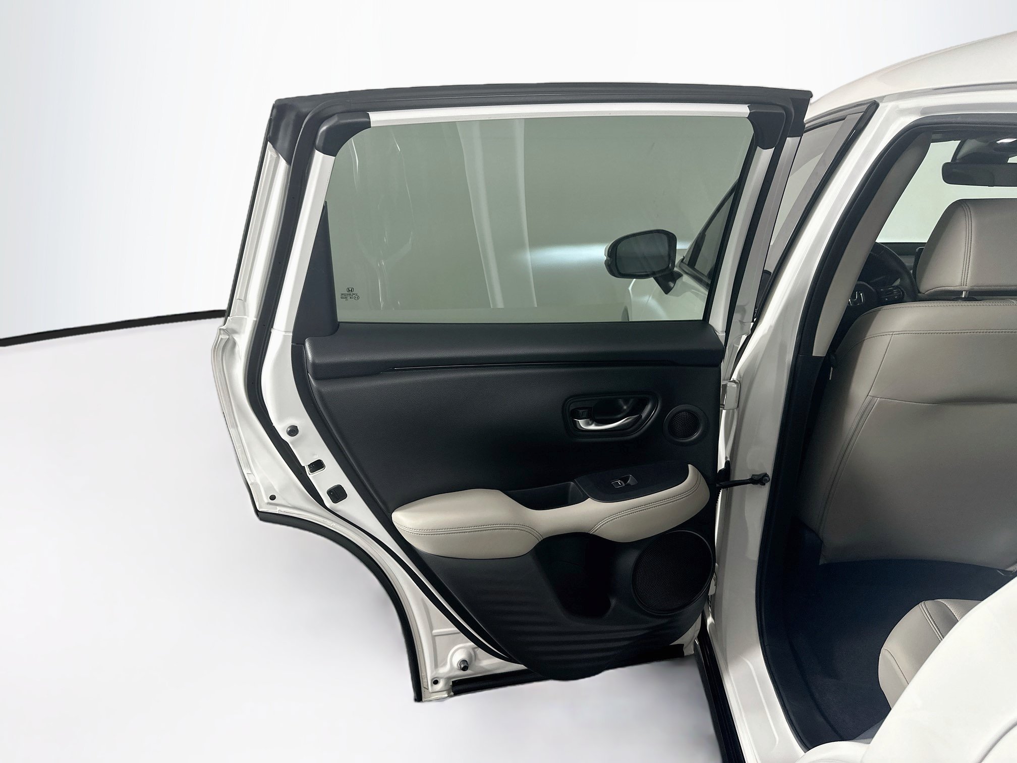 Used 2024 Honda HR-V EX-L image 26