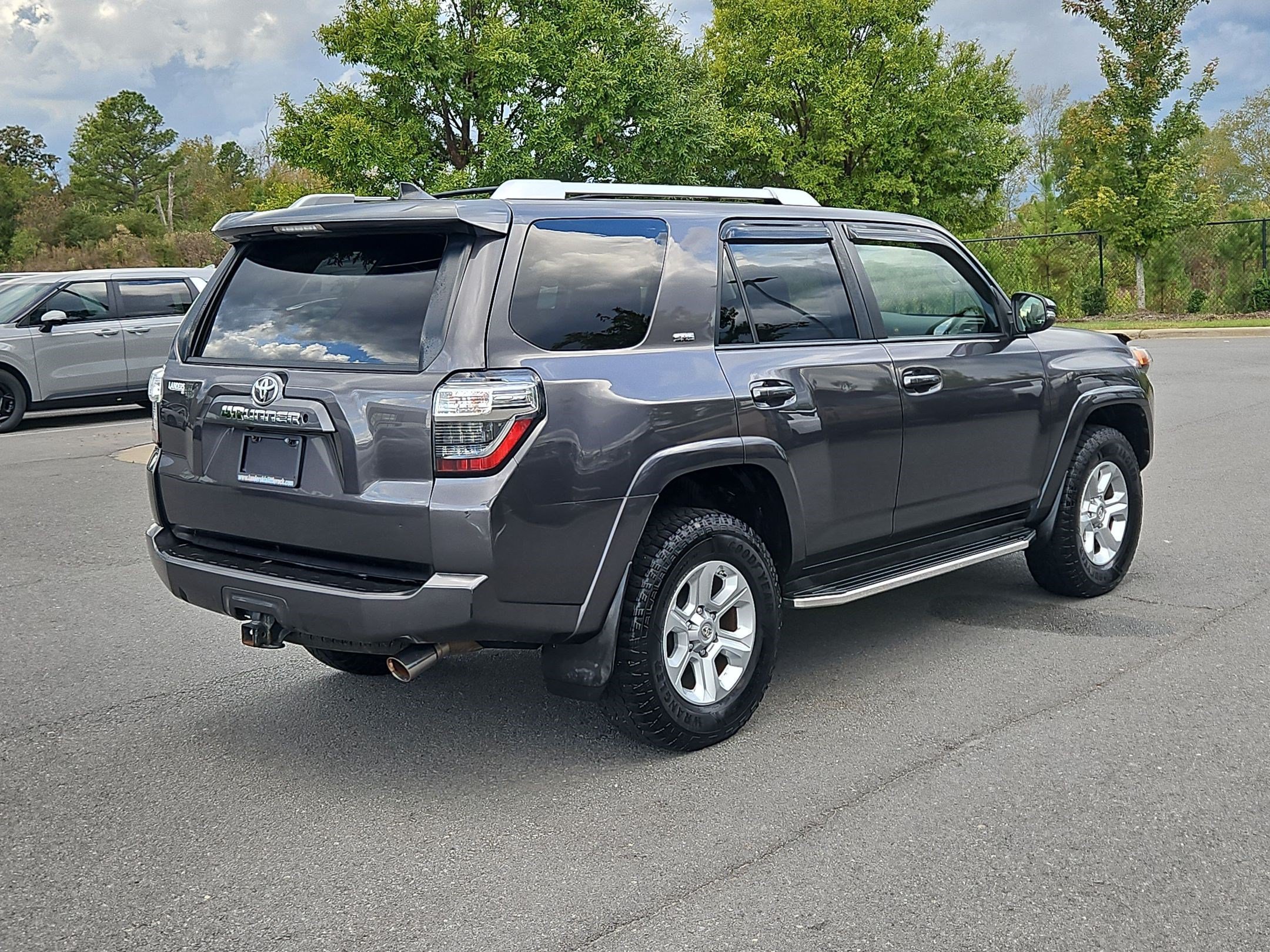 Used 2018 Toyota 4Runner SR5 Premium AWD/4WD image 7
