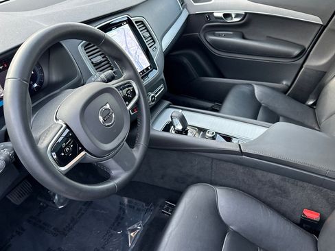 Certified 2023 Volvo XC90 B5 Core w/ Climate Package image 14