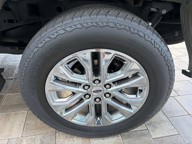 Used 2025 Ford F150 Lariat w/ Equipment Group 501A Mid AWD/4WD image 34
