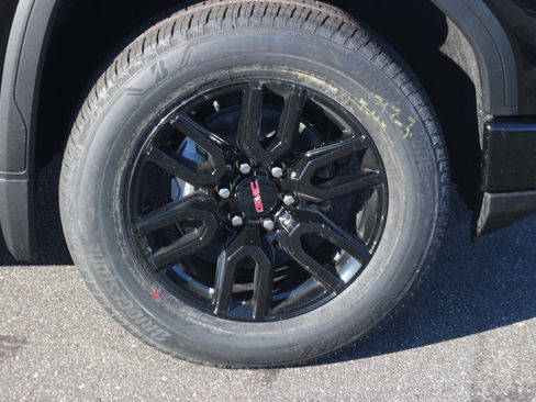 New 2026 GMC Sierra 1500 Elevation w/ Elevation Premium Package image 9