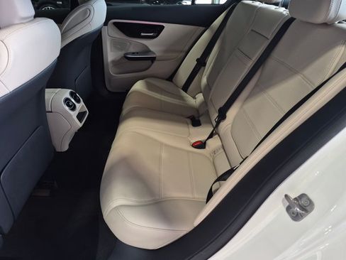 Used 2026 Mercedes-Benz C 300 4MATIC Sedan image 19