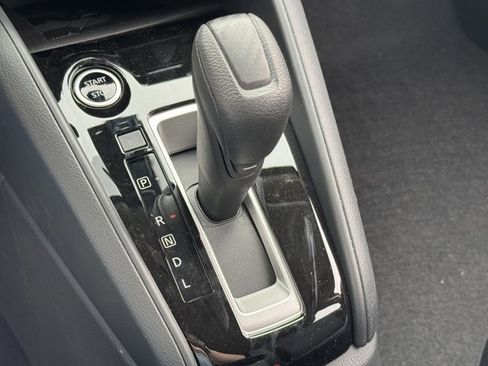 New 2025 Nissan Versa SV w/ Trunk Package image 31