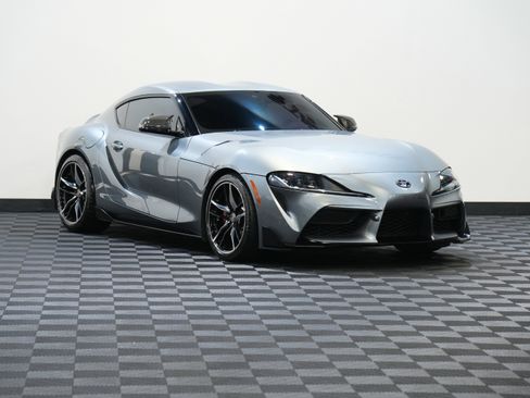 Used 2021 Toyota Supra Premium w/ Driver Assist Package image 5