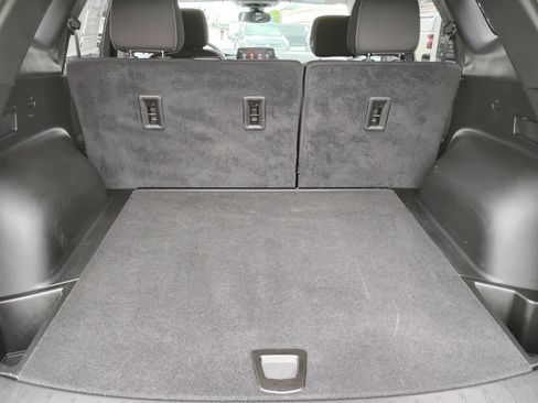 Used 2024 Chevrolet Blazer LT w/ Convenience Package FWD image 30