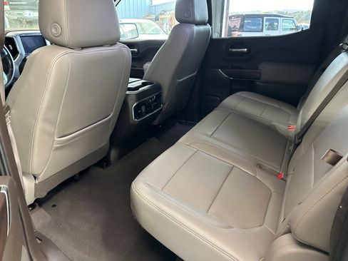 Used 2019 GMC Sierra 1500 SLT image 8