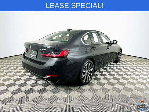 Used 2025 BMW 330i xDrive Sedan w/ Premium Package image 9