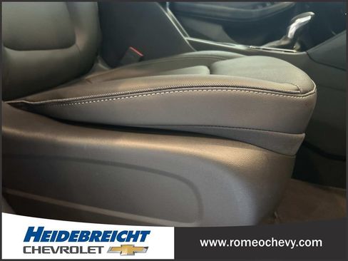 Used 2024 Buick Encore GX Sport Touring w/ Comfort Package AWD/4WD image 36