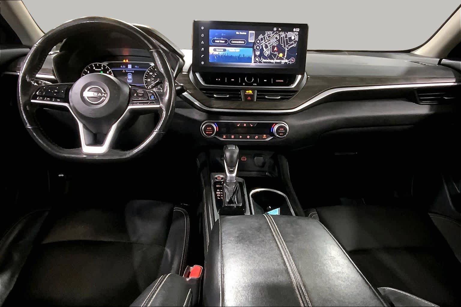Used 2023 Nissan Altima 2.5 SL AWD/4WD image 16