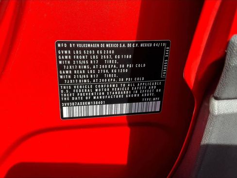 Used 2019 Volkswagen Tiguan SE w/ Panoramic Sunroof Package image 30