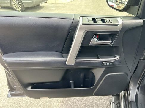Used 2018 Toyota 4Runner Limited image 23