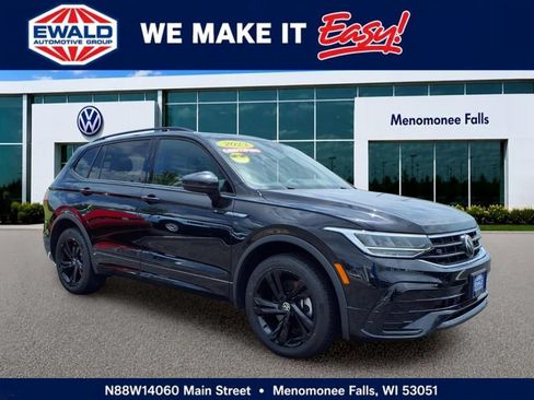 Used 2023 Volkswagen Tiguan SE R-Line AWD/4WD image 1