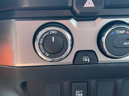 Used 2023 Toyota Tacoma SR AWD/4WD image 24