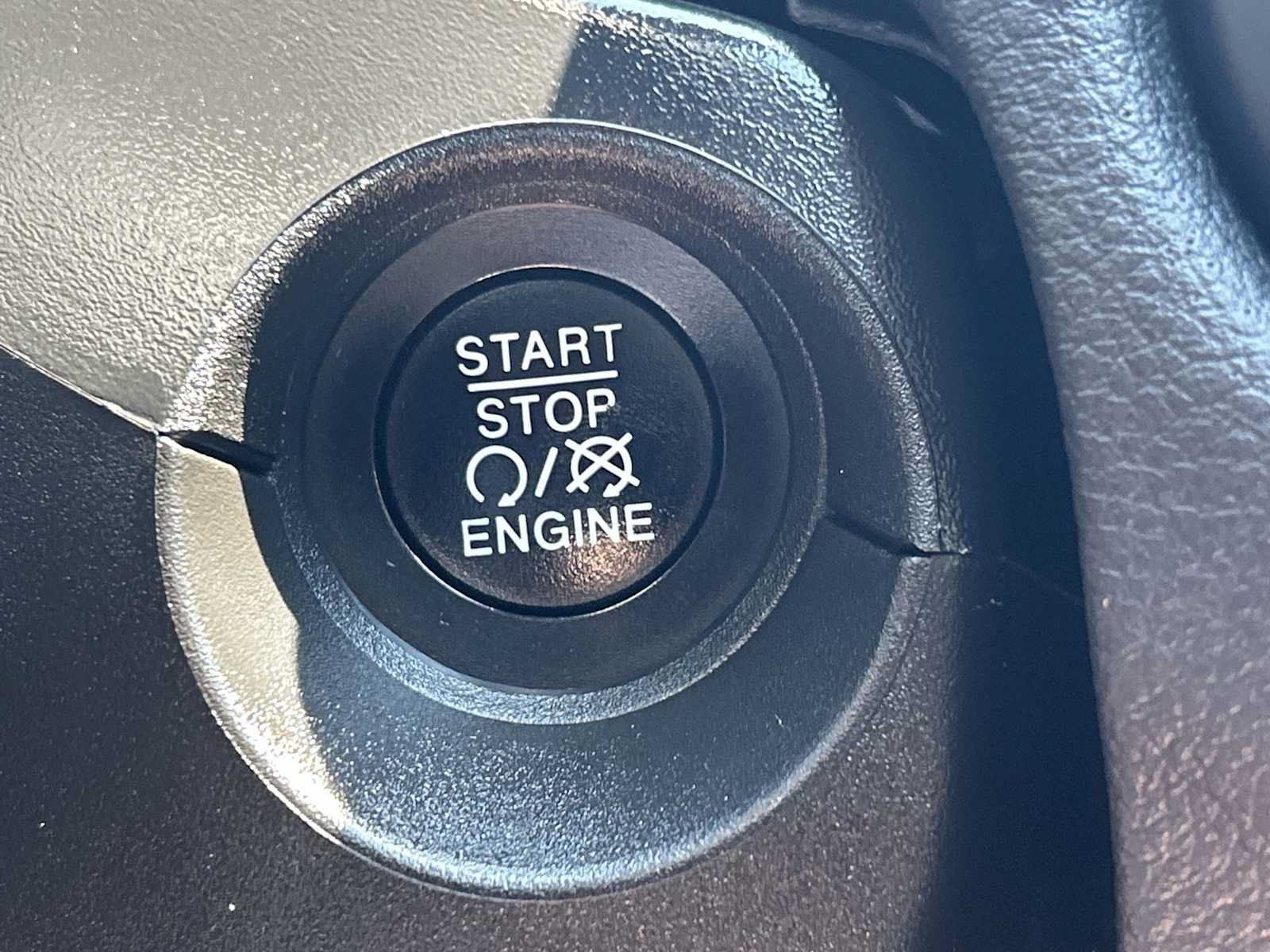 Used 2019 Jeep Compass Latitude w/ Popular Equipment Group AWD/4WD image 20