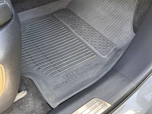 Used 2025 Toyota Grand Highlander AWD Hybrid image 24