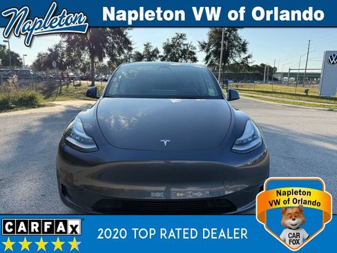 Used 2022 Tesla Model Y Long Range image 2