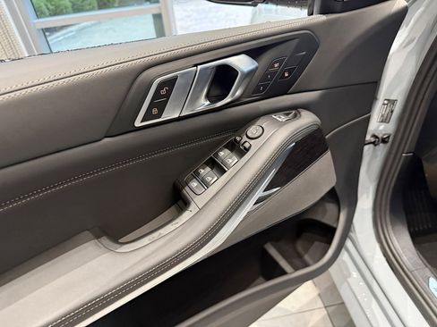 New 2026 BMW X5 xDrive40i image 11